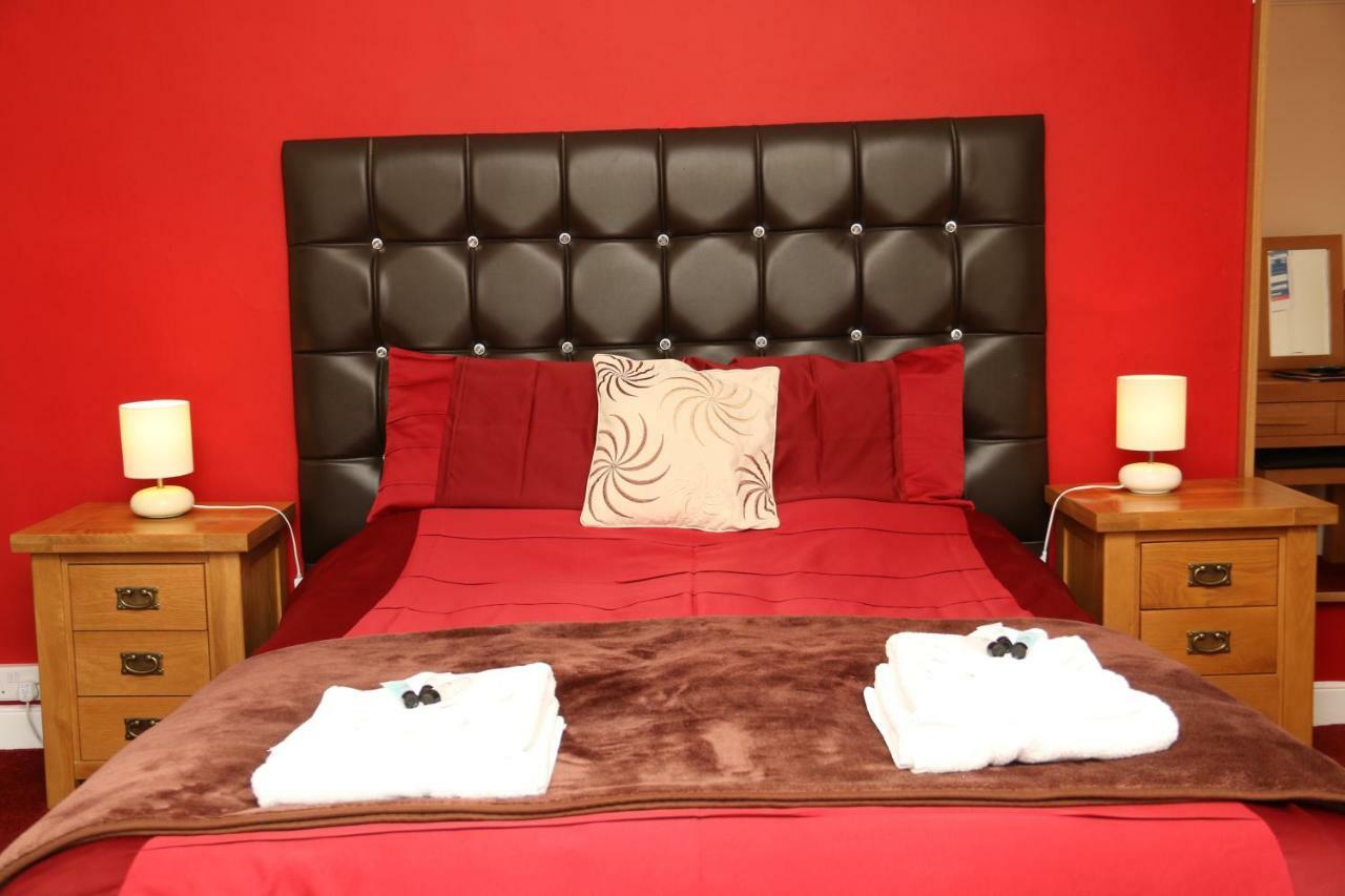 Three Wheat Heads Hotell Thropton Eksteriør bilde
